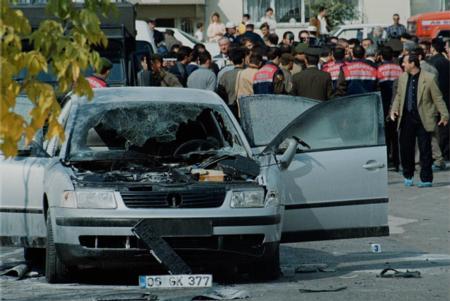 Ahmet Taner Kışlalı Bombalı Saldırı