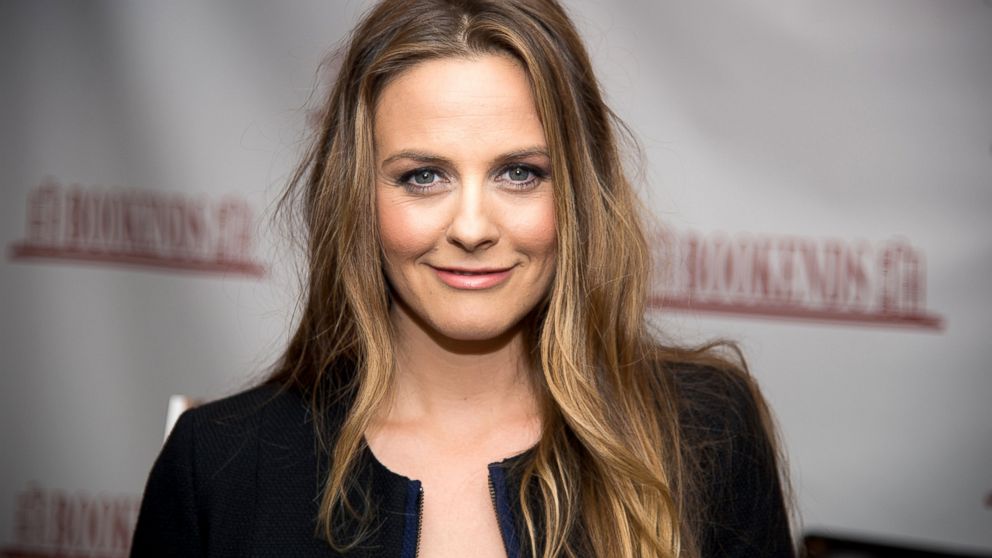 Alicia Silverstone Kimdir Doğum Tarihi Günü Yaşı