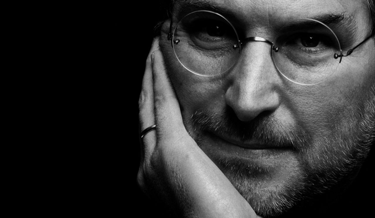 Apple Kurucusu Steve Jobs Öldü