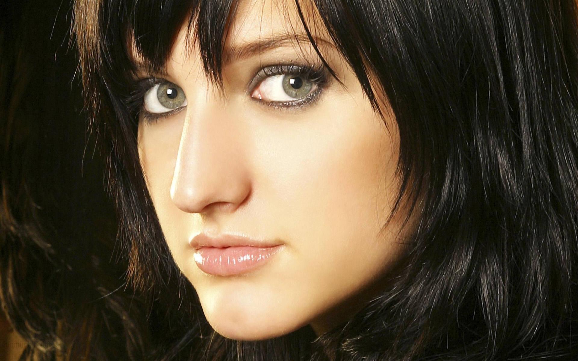 Ashlee Simpson Doğum Tarihi Yaşı