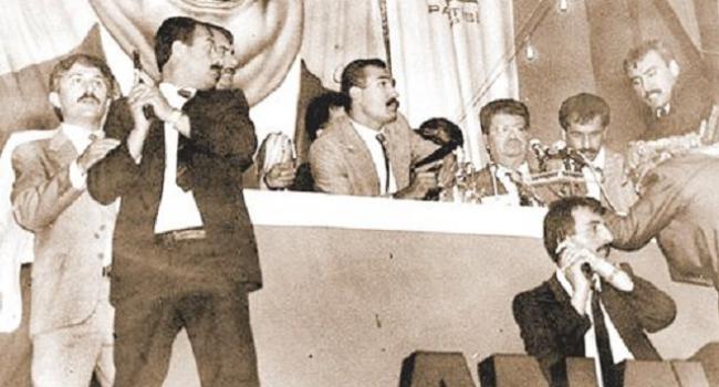 Cumhurbaskanı Turgut Özal hayatını kaybetti