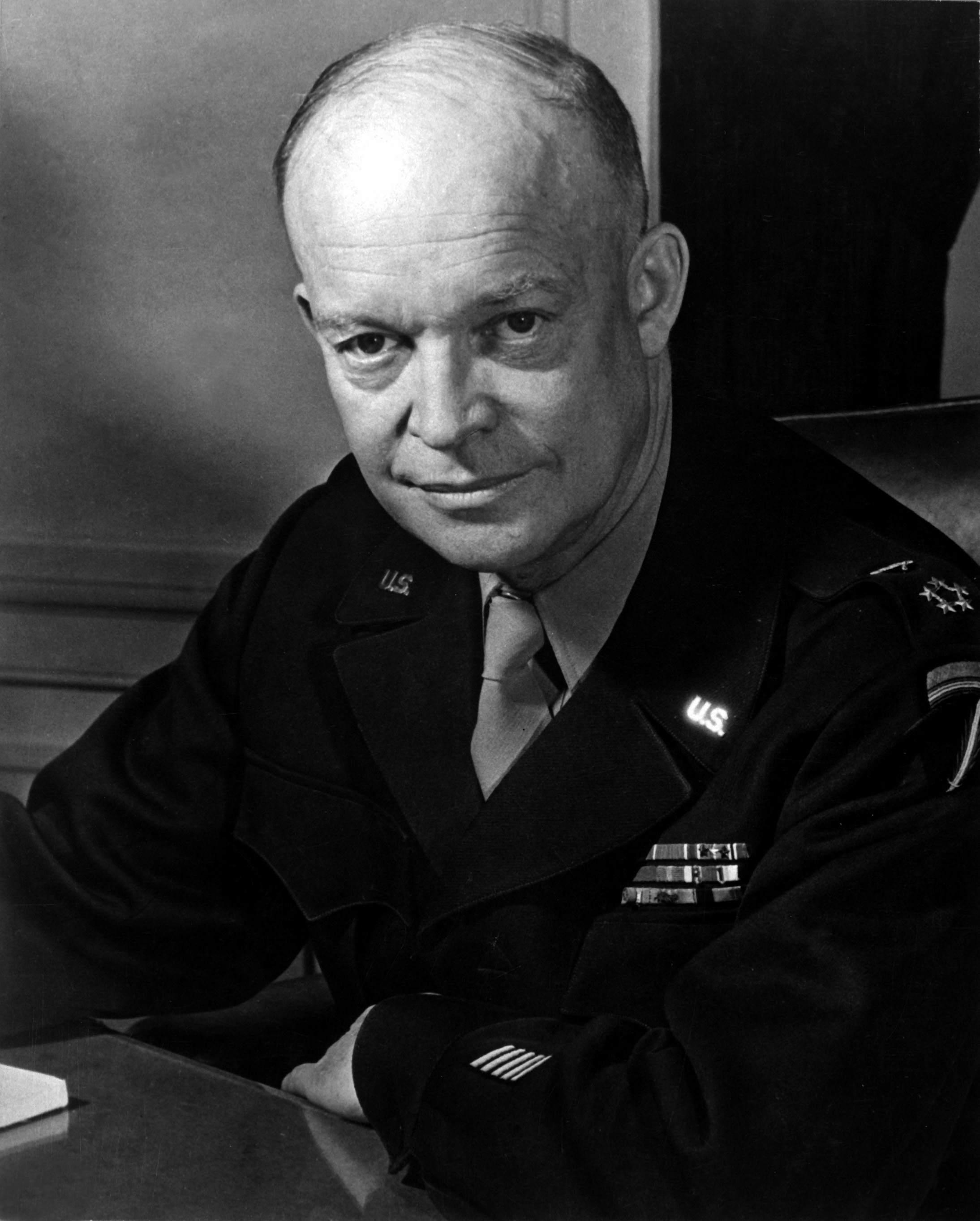 Dwight Eisenhower kimdir doğum tarihi