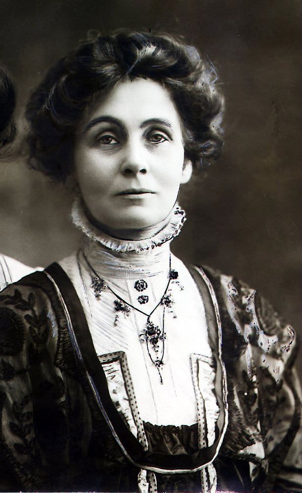 Emmeline Pankhurst kimdir