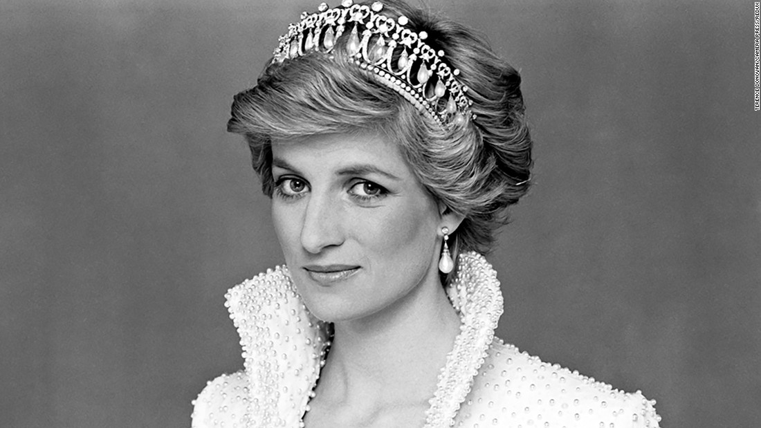 Prenses Diana Spencer trafik kazasında öldü