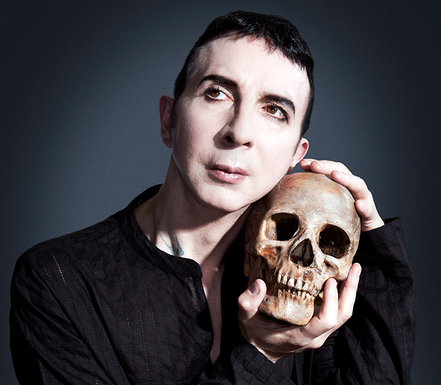 Şarkıcı Marc Almond Doğum Günü