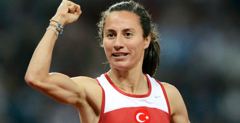 Aslı Çakır Ömür Boyu Men