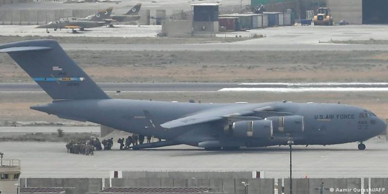 ABD Askerleri Afganistan'dan Tamamen Çekildi