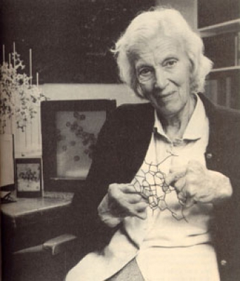 Dorothy Crowfoot Hodgkin Vefat Etti