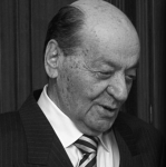 İzzet Özilhan hayatını kaybetti