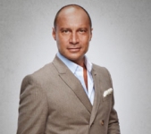 Kürşat Alnıaçık Doğumu