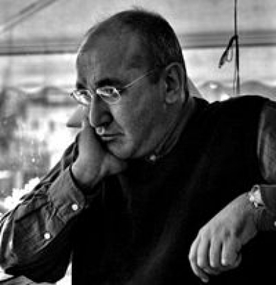 Şair Seyhan Erözçelik öldü