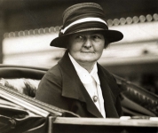 Siyasetçi Margaret Bondfield öldü