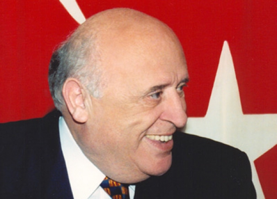 Süleyman Demirele İzmirde silahlı saldırı