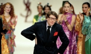 Modacı Yves Saint Laurent öldü